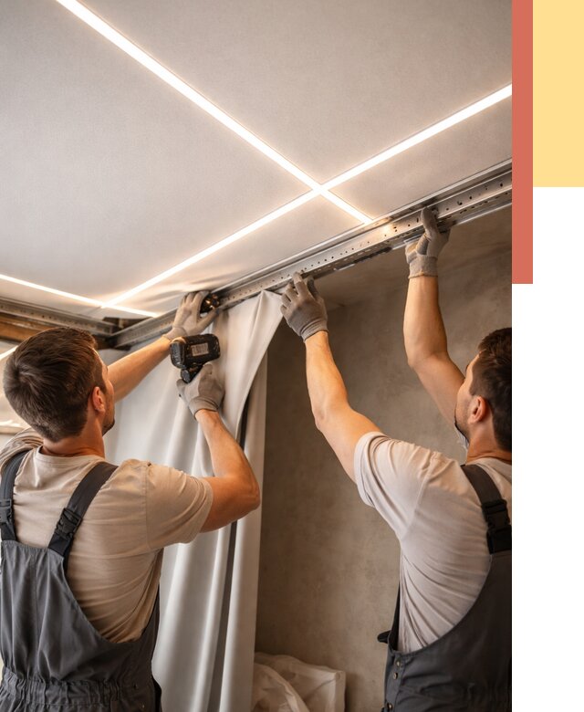 Монтаж натяжного потолка со световыми линиями в Тихвине от 1311 руб. | ОТДЕЛОЧНИК-Тхв