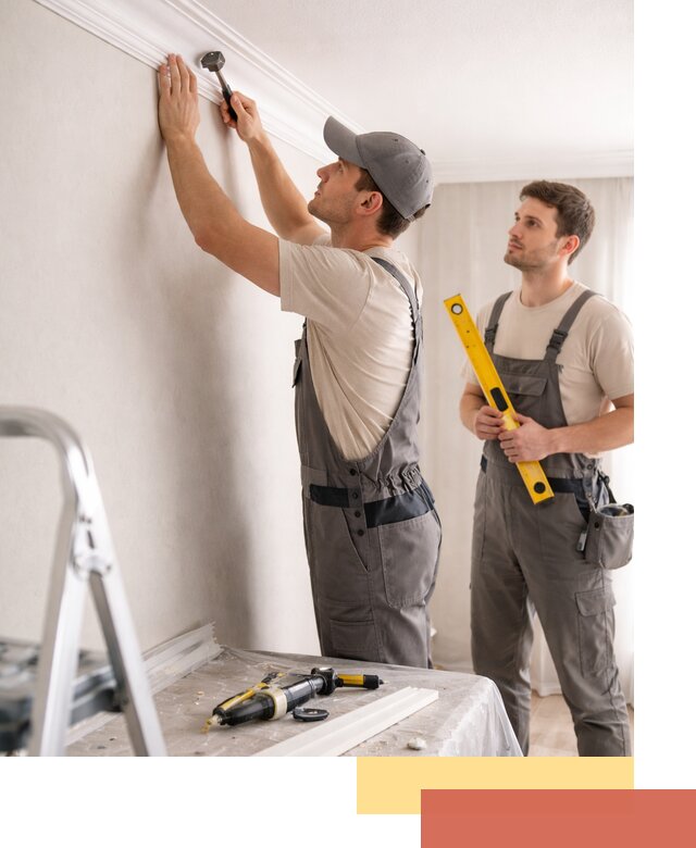 Монтаж потолочного плинтуса в Тихвине качественно и быстро